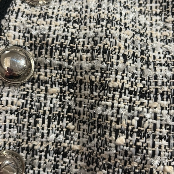 Never Worn Veronica Beard Monochrome Tweed Pencil Skirt - Picture 5 of 5
